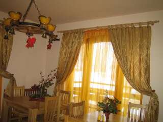 Гостевой дом Casa Anca Boutique Hotel Брашов-5