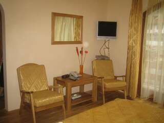 Гостевой дом Casa Anca Boutique Hotel Брашов-6